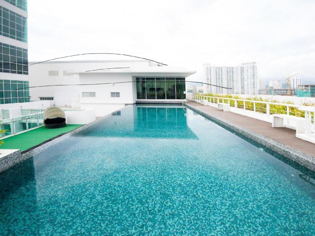 The Maritime Suite @ Panoramic Duplex 海景の家 Jelutong Esterno foto